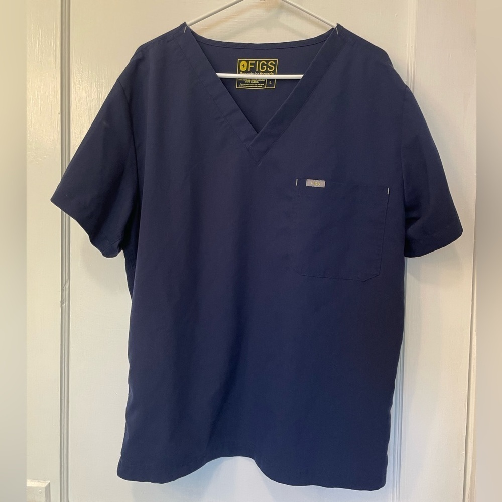 Figs Naga One Pocket Scrub Top Navy Large